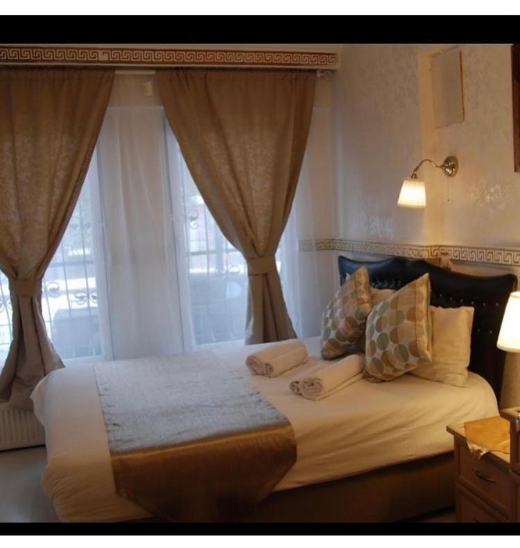 Antik Sofia Hotel Истанбул Екстериор снимка