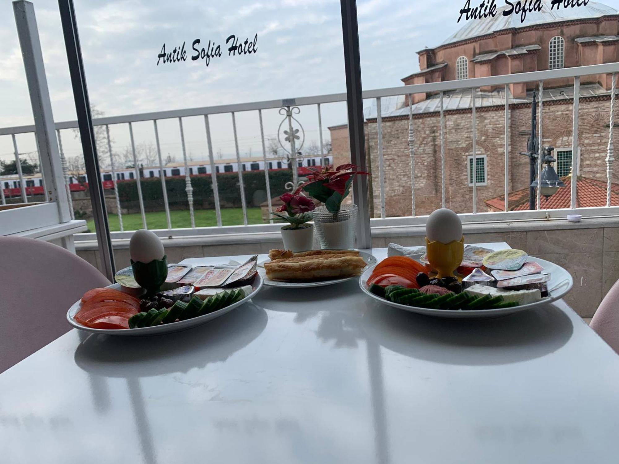 Antik Sofia Hotel Истанбул Екстериор снимка