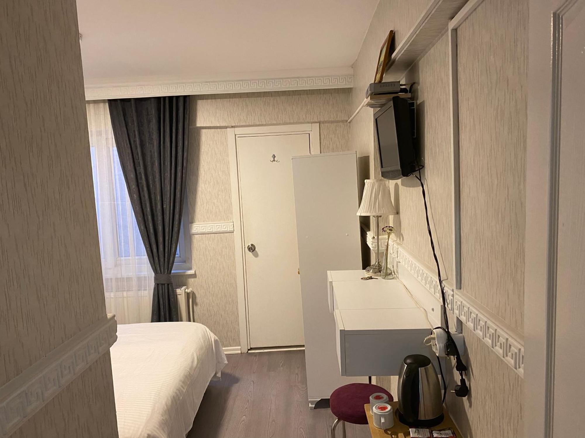 Antik Sofia Hotel Истанбул Екстериор снимка